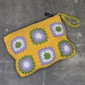 Χειροποίητο Πλεκτό Νεσεσέρ