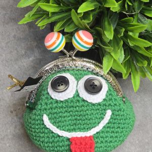 Χειροποίητο πλεκτό πορτοφολάκι